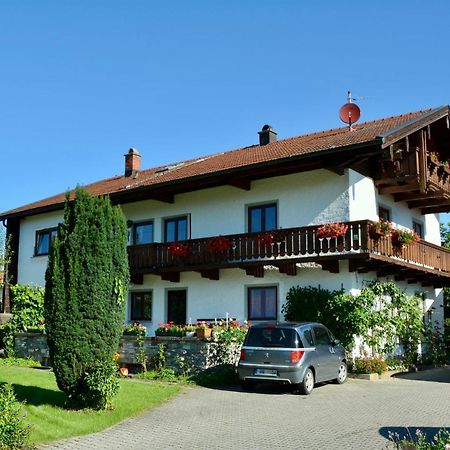 Ferienwohnung Am Chiemsee Ubersee Exterior photo